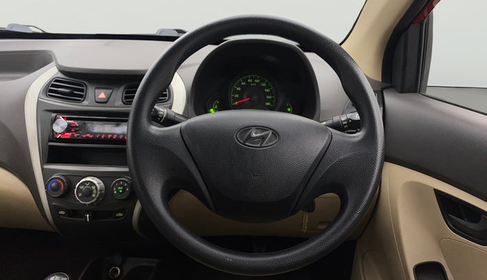 2017 Hyundai Eon ERA +, Petrol, Manual, 40,002 km, Steering Wheel Close Up
