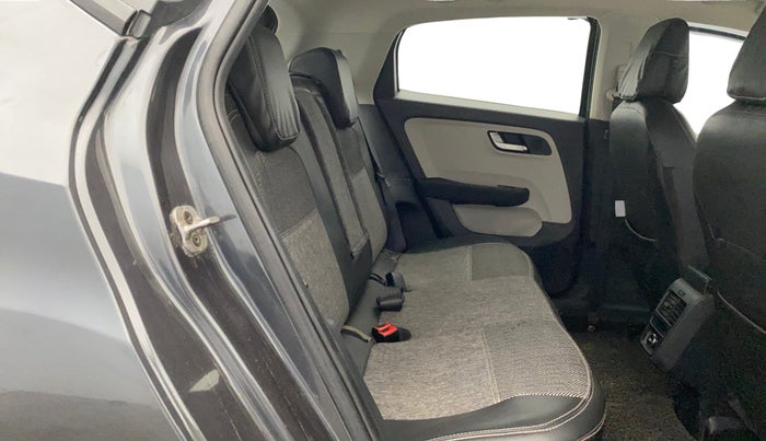 2021 Tata ALTROZ XZ PETROL, Petrol, Manual, 5,768 km, Third Seat Row ( optional )