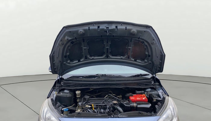 2013 Hyundai i20 ASTA 1.2, Petrol, Manual, 1,24,088 km, Open Bonet