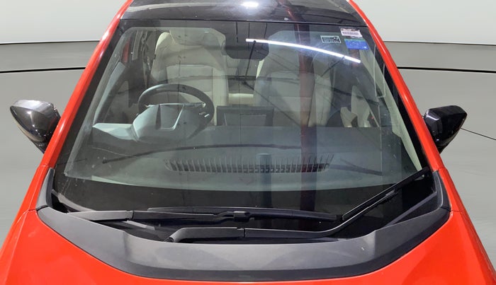 2025 Tata ALTROZ Accomplished Plus S Petrol 6DCT, Petrol, Automatic, 831 km, Front Windshield