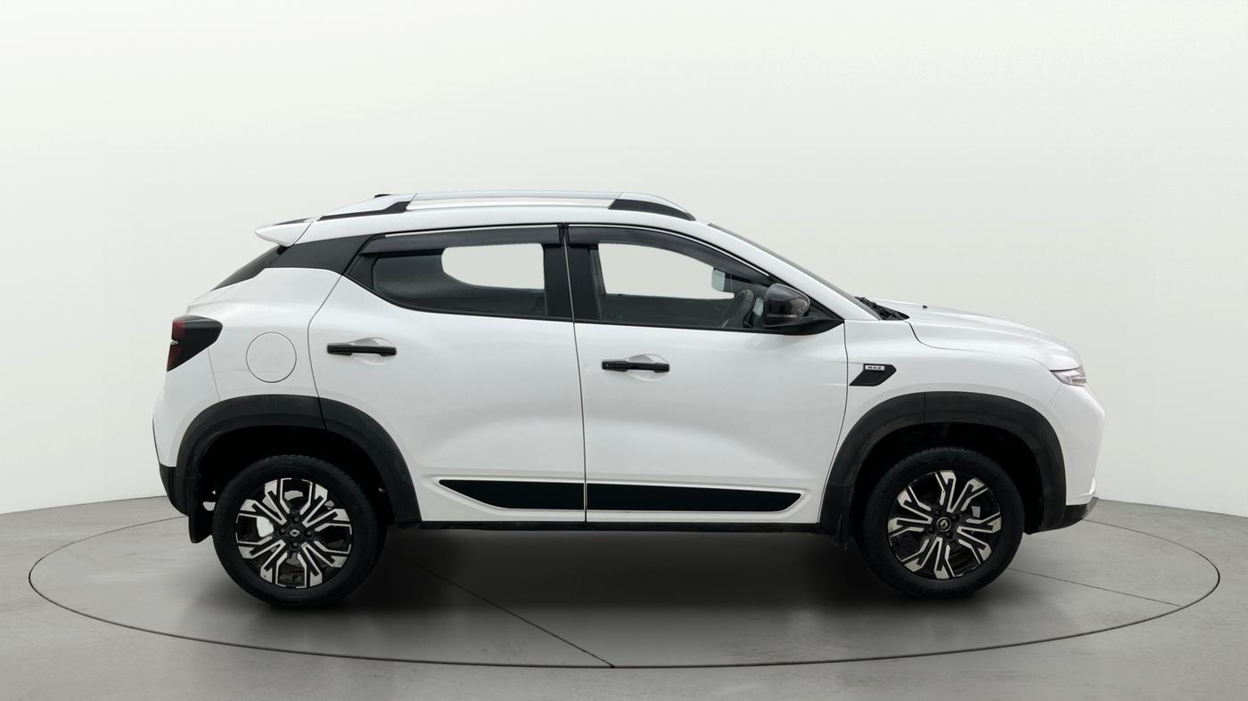 2023 Renault Kiger RXZ AMT, Petrol, Automatic, 22,465 km, Right Side View