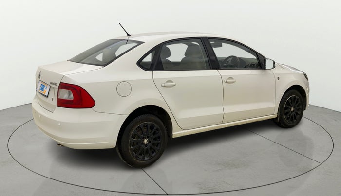 2015 Skoda Rapid 1.5 TDI CR ELEGANCE AT, Diesel, Automatic, 38,260 km, Right Back Diagonal