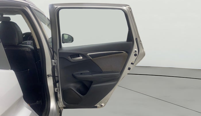 2018 Honda WR-V 1.5L I-DTEC VX MT, Diesel, Manual, 1,46,506 km, RHS Rear Door