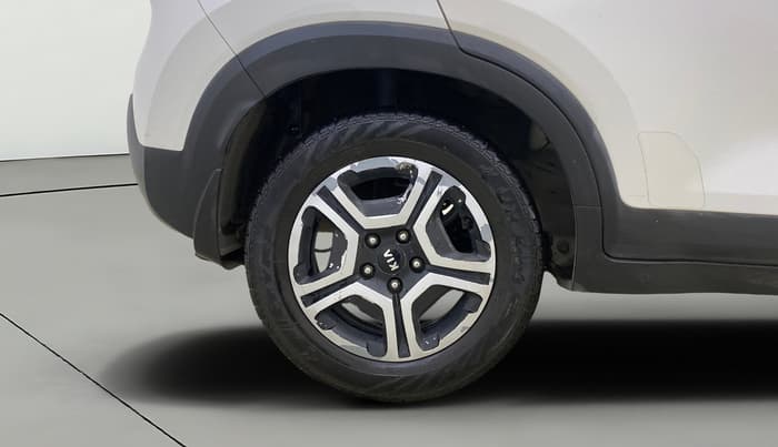 2021 KIA SONET HTK PLUS 1.0 IMT, Petrol, Manual, 40,517 km, Right Rear Wheel