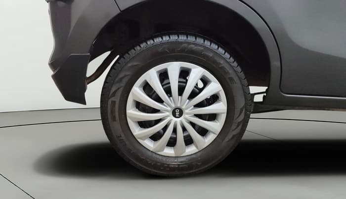 2017 Maruti Alto 800 VXI, Petrol, Manual, 96,695 km, Right Rear Wheel