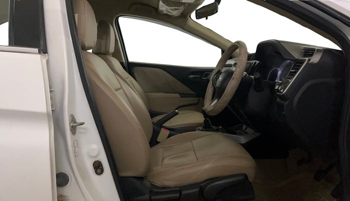 2019 Honda City 1.5L I-VTEC V MT, Petrol, Manual, 31,303 km, Right Side Front Door Cabin