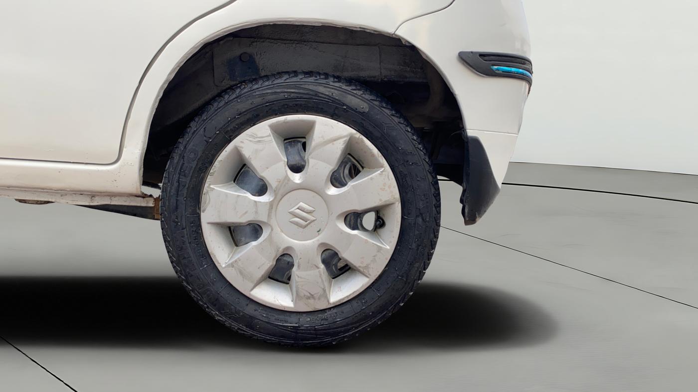 2014 Maruti Alto K10 VXI, Petrol, Manual, 69,702 km, Left Rear Wheel