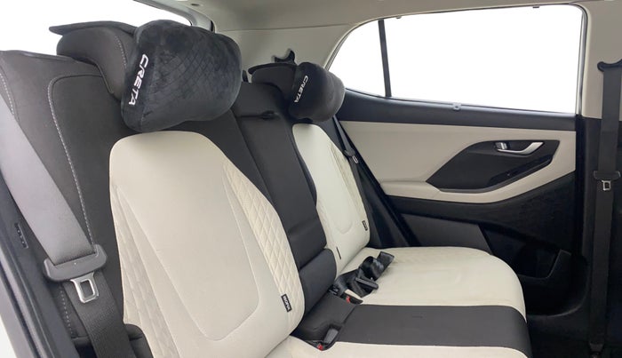 2022 Hyundai Creta SX 1.5 PETROL, Petrol, Manual, 17,357 km, Right Side Rear Door Cabin