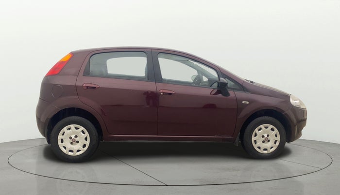 2014 Fiat Grand Punto DYNAMIC 1.3, Diesel, Manual, 1,12,238 km, Right Side View