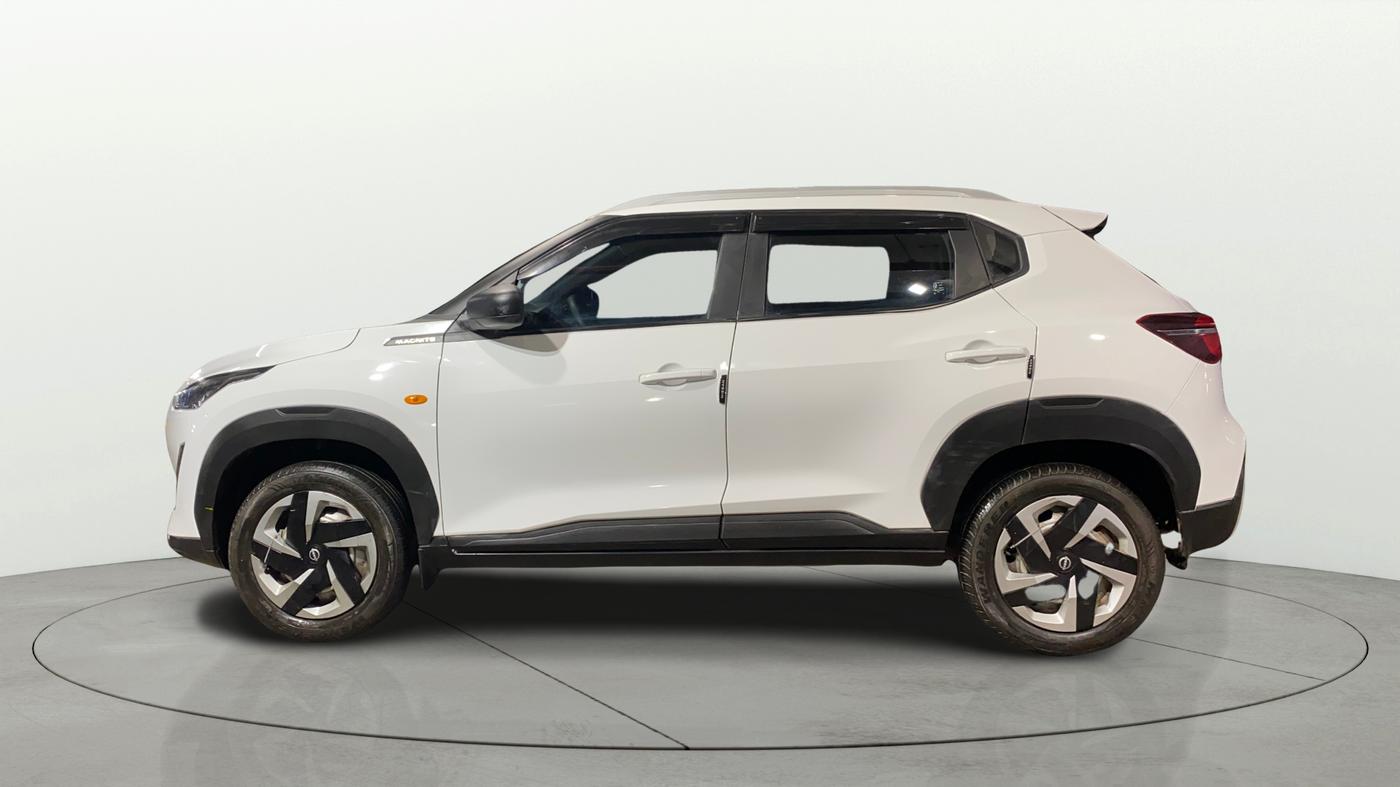 2023 Nissan MAGNITE XE, Petrol, Manual, 19,740 km, Left Side