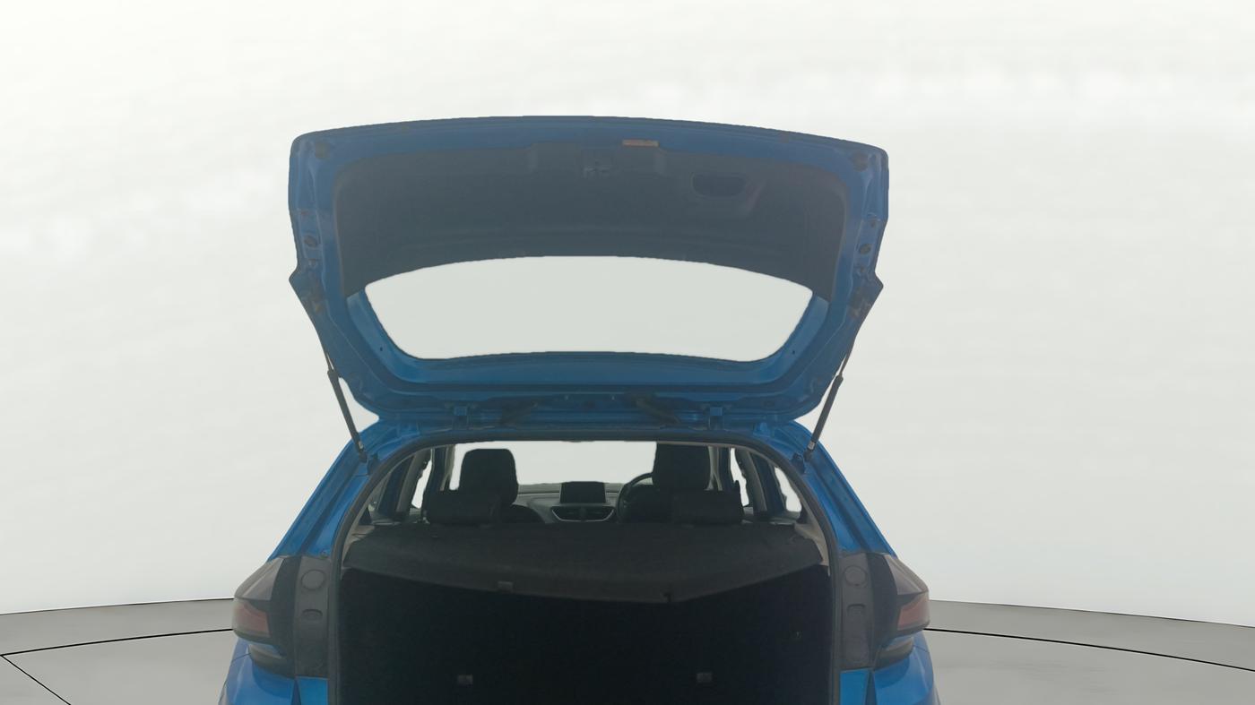 2021 Tata ALTROZ XZ PETROL, Petrol, Manual, 78,210 km, Boot Door Open
