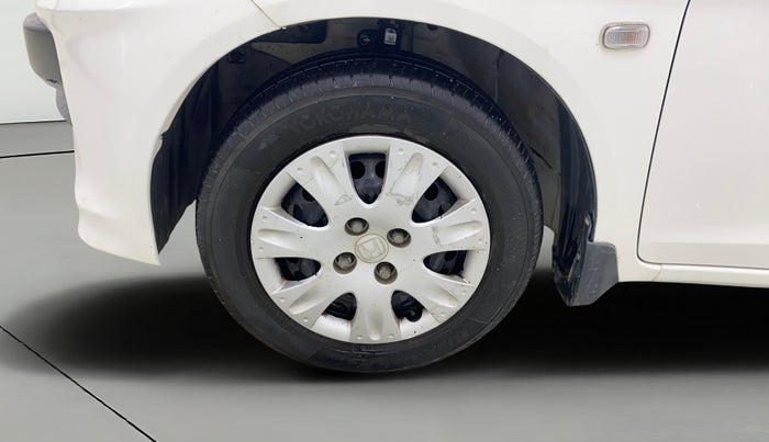 2013 Honda Brio S MT, Petrol, Manual, 87,101 km, Left Front Wheel