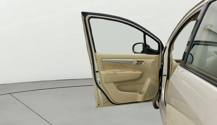 2015 Maruti Ertiga ZXI+, Petrol, Manual, 42,130 km, LHS Front Door