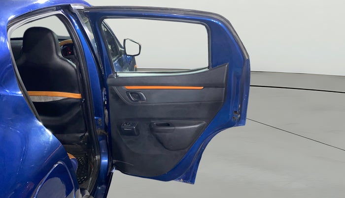 2017 Renault Kwid RXT 1.0, Petrol, Manual, 29,916 km, RHS Rear Door