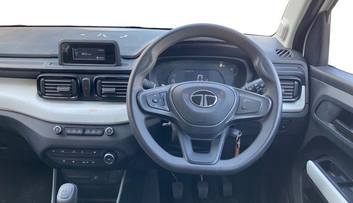 2024 Tata PUNCH CREATIVE 1.2 MT KAZIRANGA EDITION , Petrol, Manual, 5,461 km, Steering Wheel Close Up