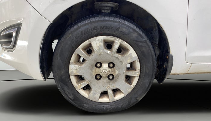 2013 Hyundai i20 MAGNA 1.2, Petrol, Manual, 61,580 km, Left Front Wheel