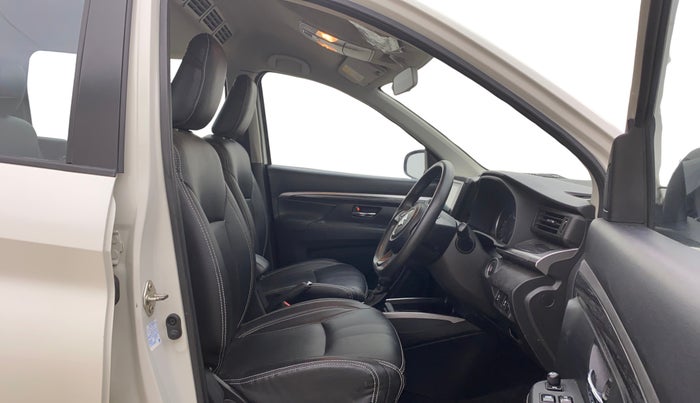 2022 Maruti XL6 ZETA AT, Petrol, Automatic, 23,299 km, Right Side Front Door Cabin