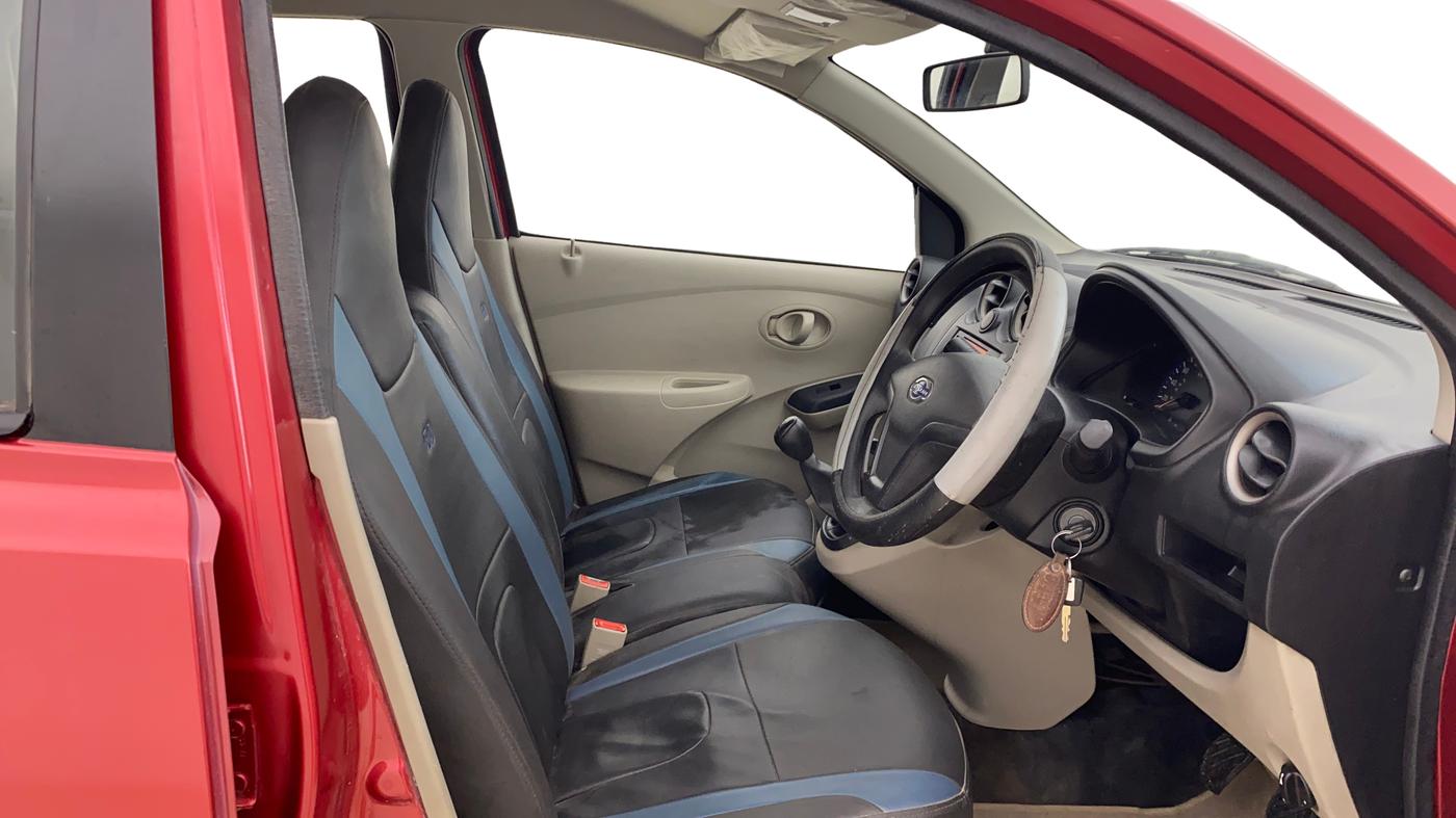 2018 Datsun Go T, Petrol, Manual, 22,014 km, Right Side Front Door Cabin