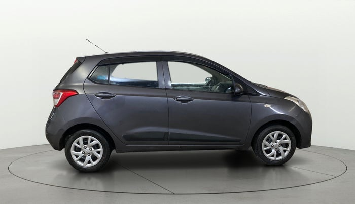 2017 Hyundai Grand i10 SPORTZ 1.2 KAPPA VTVT, Petrol, Manual, 54,672 km, Right Side View