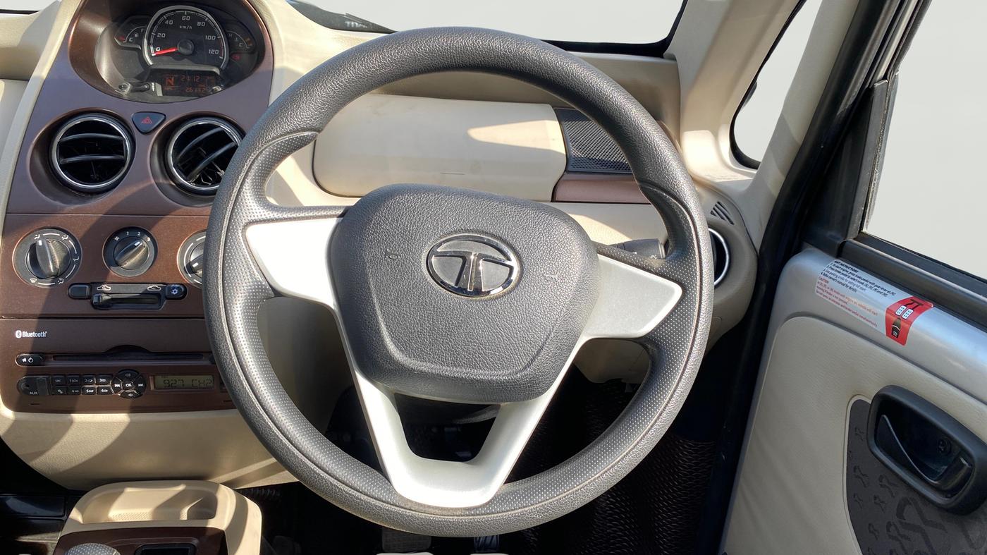 2017 Tata Nano TWIST XTA, Petrol, Automatic, 25,124 km, Steering Wheel Close Up
