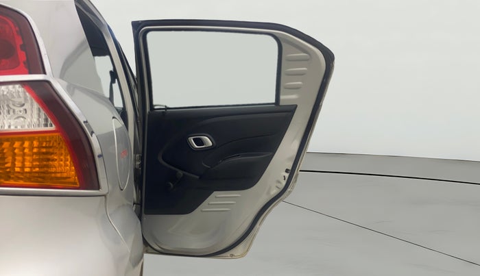 2018 Datsun Redi Go T(O) 1.0 AMT, Petrol, Automatic, 61,404 km, RHS Rear Door