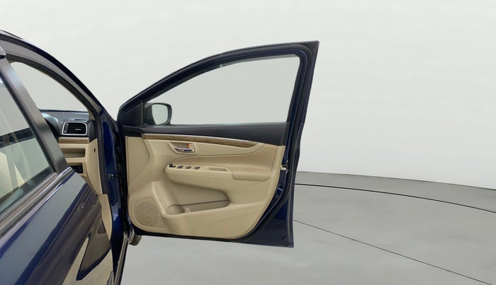 2023 Maruti Ciaz ZETA 1.5 SHVS MT PETROL, Petrol, Manual, 28,331 km, RHS Front Door