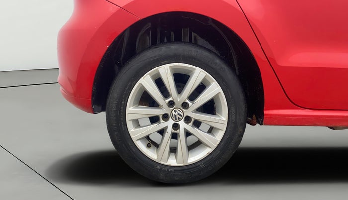 2013 Volkswagen Polo HIGHLINE DIESEL, Diesel, Manual, 1,47,745 km, Right Rear Wheel