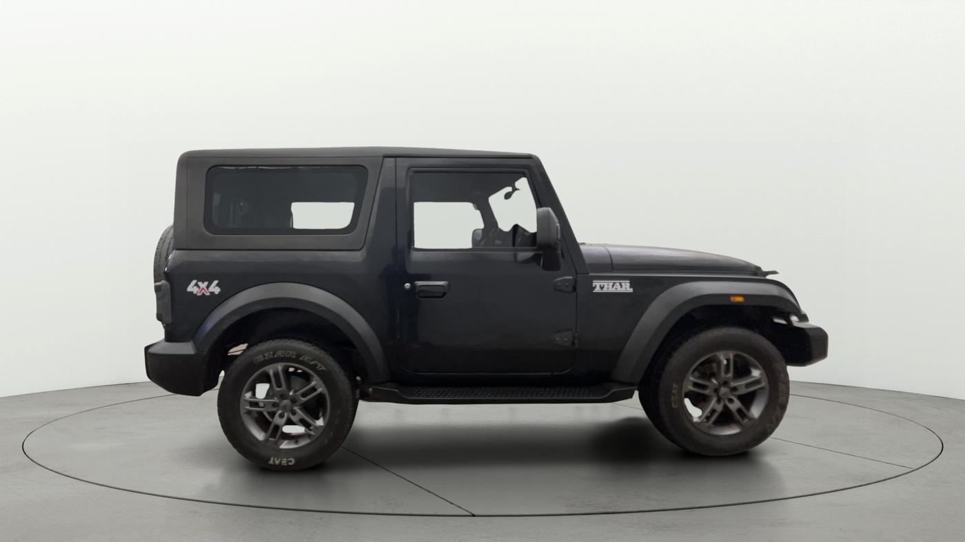 2022 Mahindra Thar LX PETROL HT 4WD AT, Petrol, Automatic, 47,201 km, Right Side View