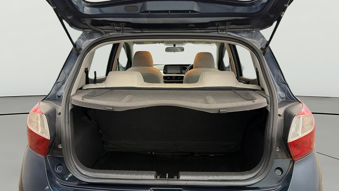 2021 Hyundai GRAND I10 NIOS SPORTZ AMT 1.2 KAPPA VTVT, Petrol, Automatic, 33,550 km, Boot Open Zoomed View