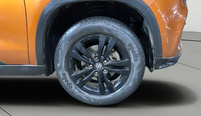 2018 Maruti Vitara Brezza ZDI, Diesel, Manual, 54,822 km, Right Front Wheel