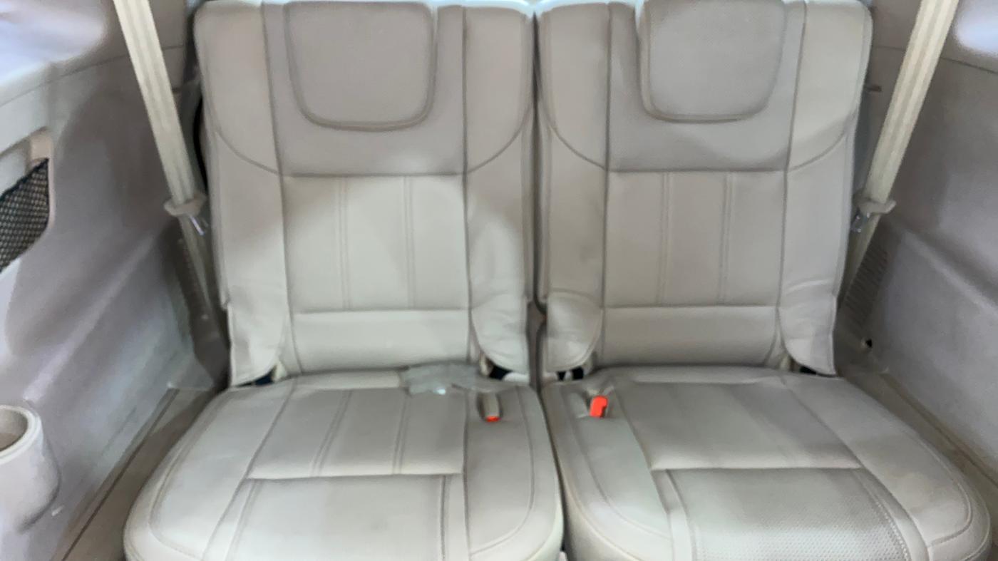 2017 Mahindra XUV500 W10 AT, Diesel, Automatic, 93,469 km, Third Seat Row ( optional )
