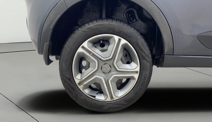 2018 Tata NEXON XM PETROL, Petrol, Manual, 72,439 km, Right Rear Wheel