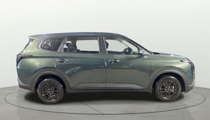 2025 KIA Carens Clavis HTE(O) 1.5 Petrol MT, Petrol, Manual, 315 km, Right Side View