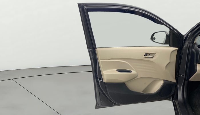 2022 Hyundai NEW SANTRO SPORTZ AMT, Petrol, Automatic, 17,113 km, LHS Front Door