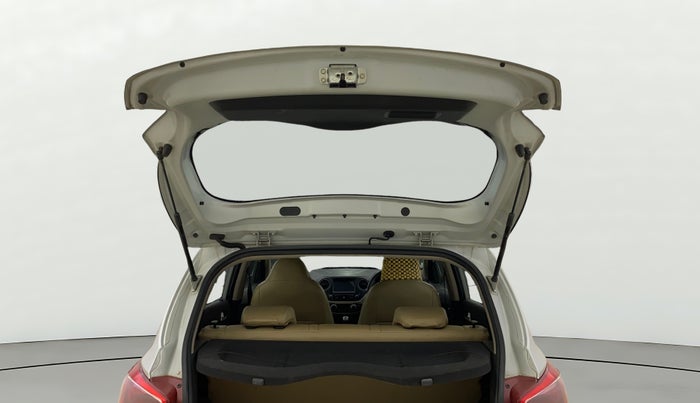 2017 Hyundai Grand i10 ASTA 1.2 KAPPA VTVT, Petrol, Manual, 43,426 km, Boot Door Open