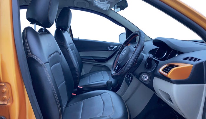 2018 Tata Tiago XZ PETROL, Petrol, Manual, 78,878 km, Right Side Front Door Cabin