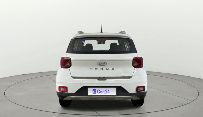 2020 Hyundai VENUE S 1.2, Petrol, Manual, 54,612 km, Back/Rear