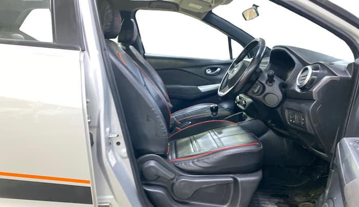 2019 Nissan Kicks XV DIESEL, Diesel, Manual, 67,604 km, Right Side Front Door Cabin