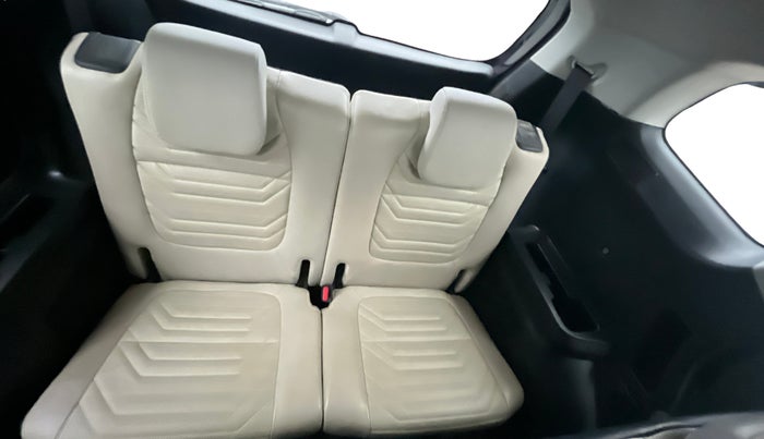 2022 KIA CARENS LUXURY PLUS 1.4 PETROL DCT 7 STR, Petrol, Automatic, 23,657 km, Third Seat Row ( optional )