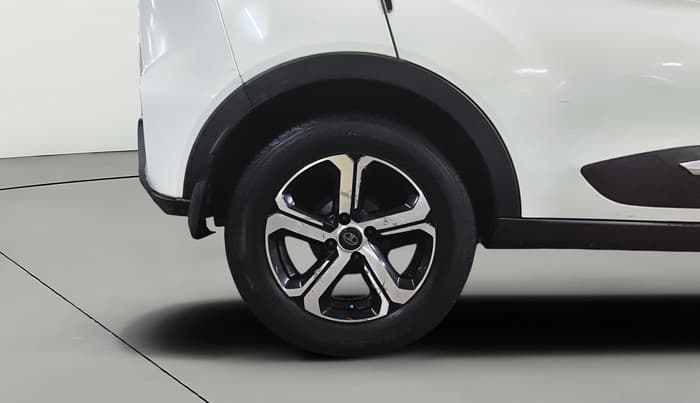 2021 Tata NEXON XZ PLUS PETROL, CNG, Manual, 90,338 km, Right Rear Wheel