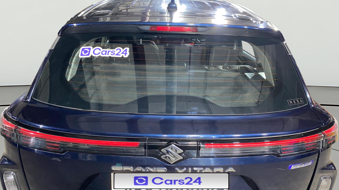 2024 Maruti Grand Vitara DELTA SMART HYBRID AT, Petrol, Automatic, 18,517 km, Rear Windshield