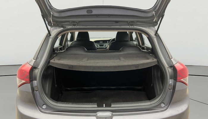 2017 Hyundai Elite i20 SPORTZ 1.2, Petrol, Manual, 62,098 km, Boot Open Zoomed View