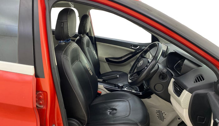 2021 Tata NEXON XZA PLUS SUNROOF DIESEL, Diesel, Automatic, 24,590 km, Right Side Front Door Cabin