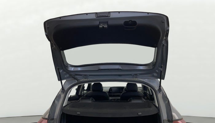 2021 Hyundai NEW I20 SPORTZ 1.2 AT, Petrol, Automatic, 60,500 km, Boot Door Open