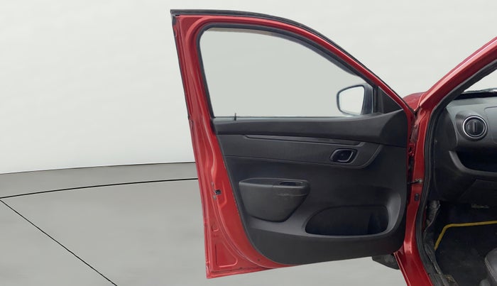 2018 Renault Kwid RXL, Petrol, Manual, 57,921 km, LHS Front Door