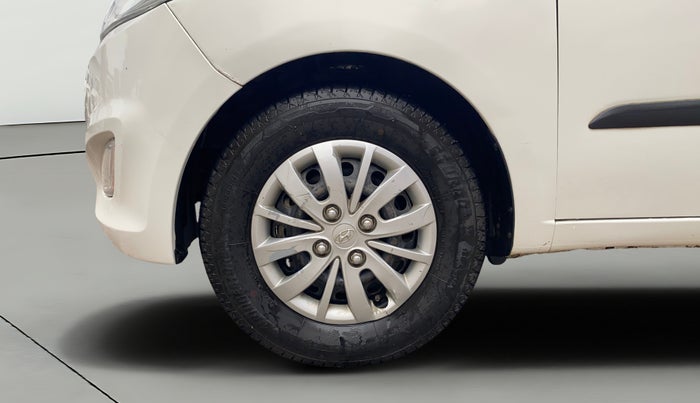 2015 Hyundai i10 SPORTZ 1.1, Petrol, Manual, 65,071 km, Left Front Wheel