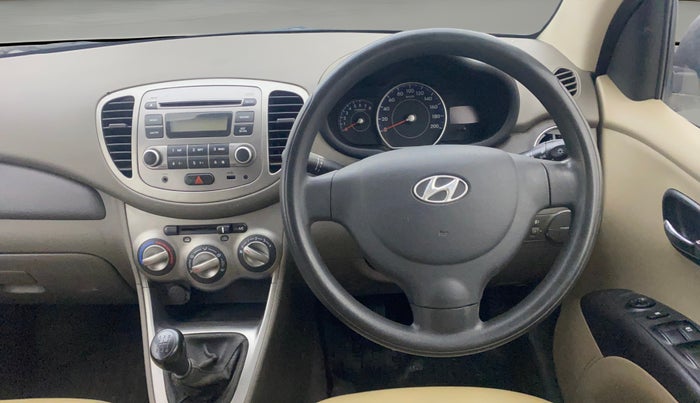 2013 Hyundai i10 MAGNA 1.2, Petrol, Manual, 69,772 km, Steering Wheel Close Up