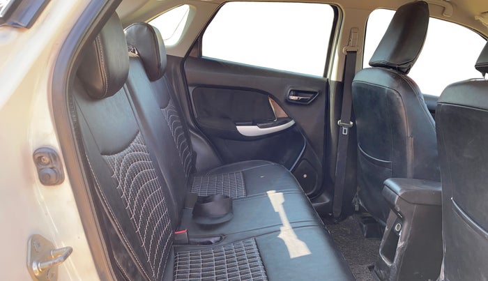 2016 Maruti Baleno ALPHA PETROL 1.2, Petrol, Manual, 1,15,161 km, Right Side Rear Door Cabin