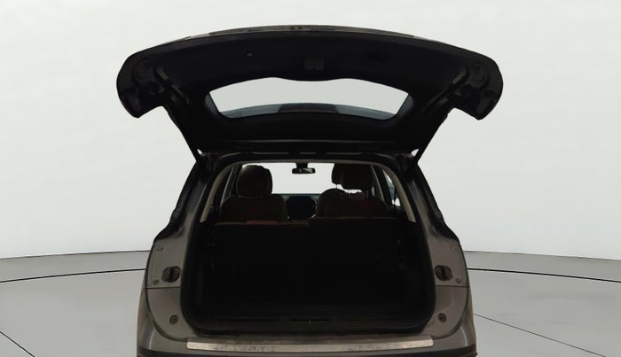 2022 MG HECTOR PLUS SHARP 1.5 PETROL TURBO CVT 6-STR, Petrol, Automatic, 56,886 km, Boot Door Open