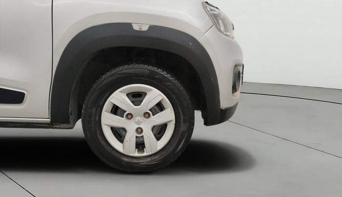 2017 Renault Kwid RXT 0.8, Petrol, Manual, 5,555 km, Right Front Wheel